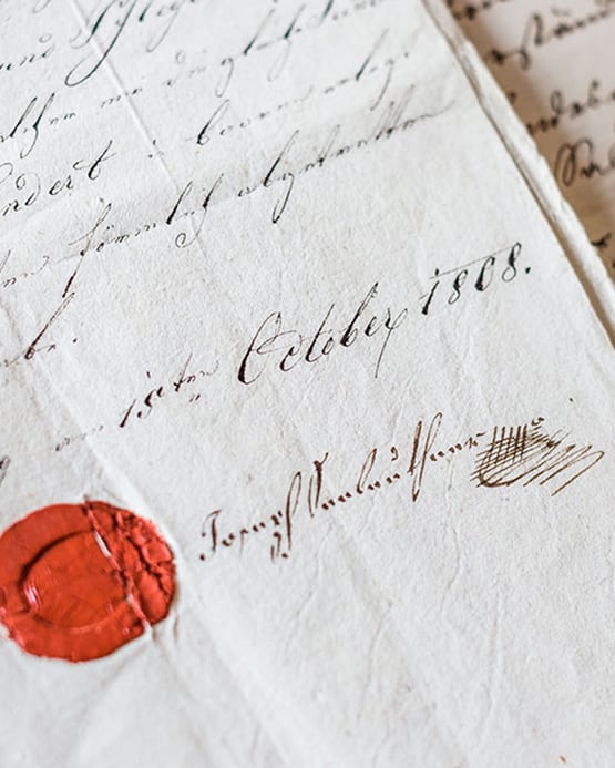 Historisches Dokument in Sütterlinschrift mit rotem Wachssiegel und dem Datum „15ten October 1808“.